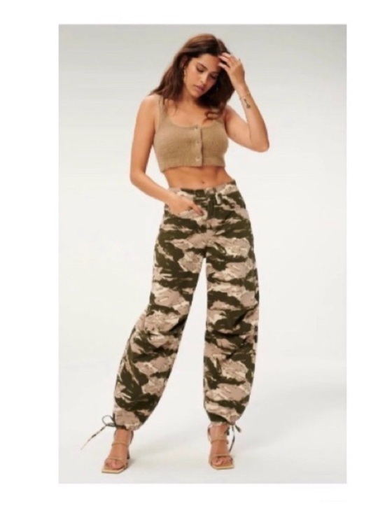Good American Pants - GOOD AMERICAN • Camouflage Drawstring Women's Pants